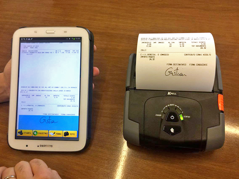 Firma documento da tablet e stampa immediata della rievuta